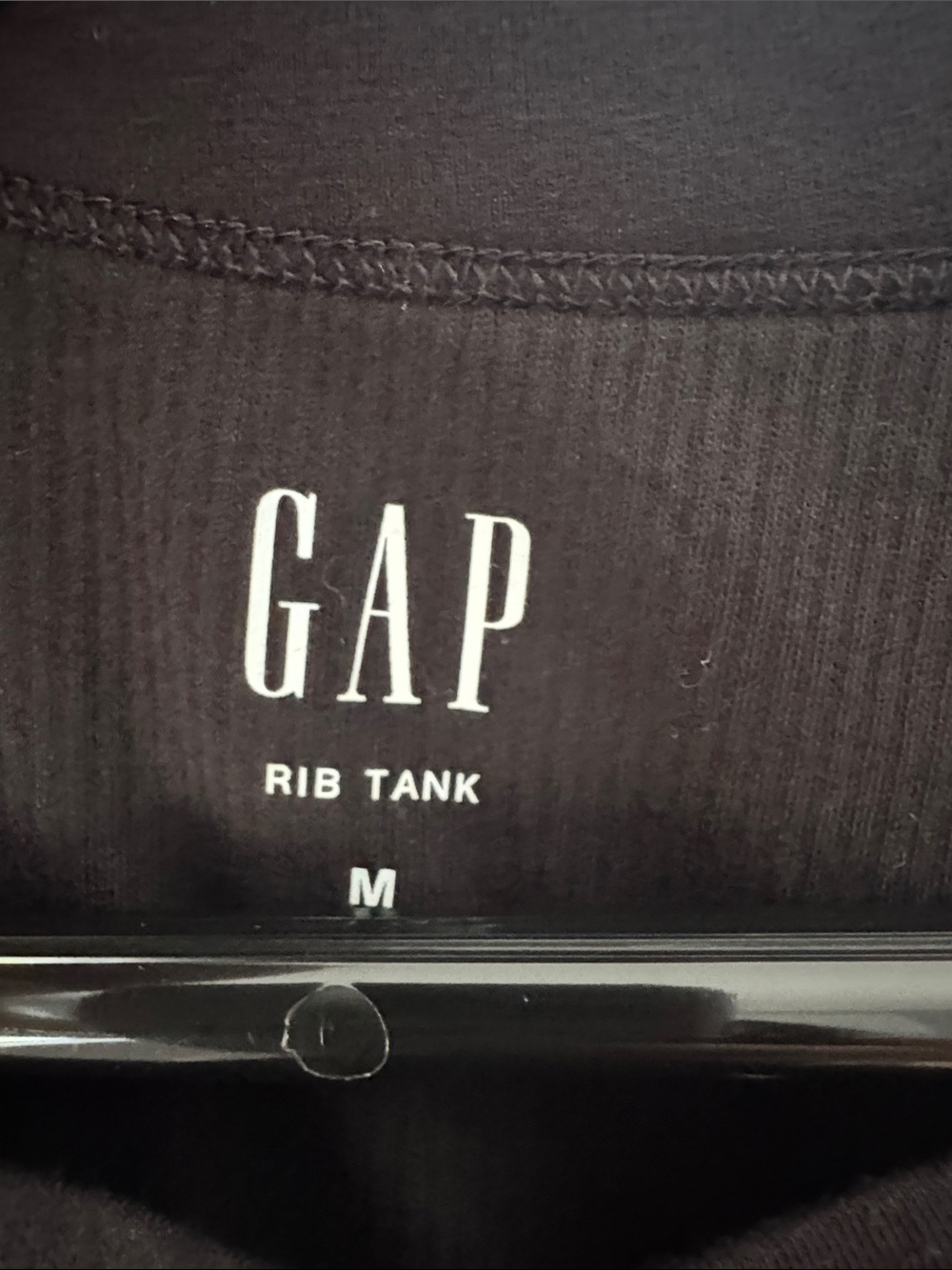 🆕 GAP Women's Black Racerback Ribbed Tank - M - Picture 2 of 4